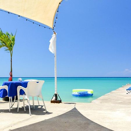 Beach Front Hotel Очо-Риос Экстерьер фото